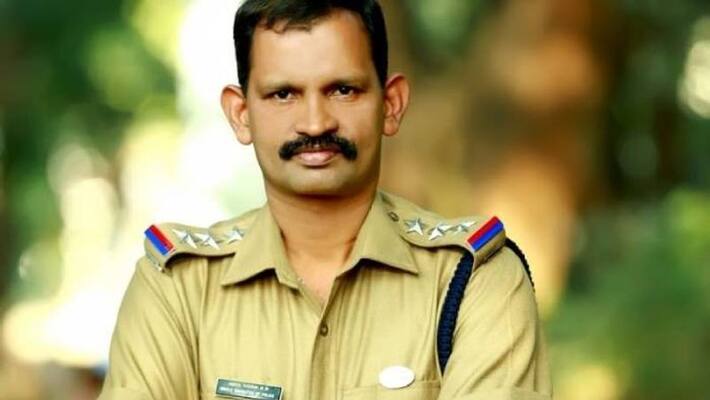 Police officer's fb post about mananthavadi police station closed due to covid Police officer's fb post about mananthavadi police station closed due to covid