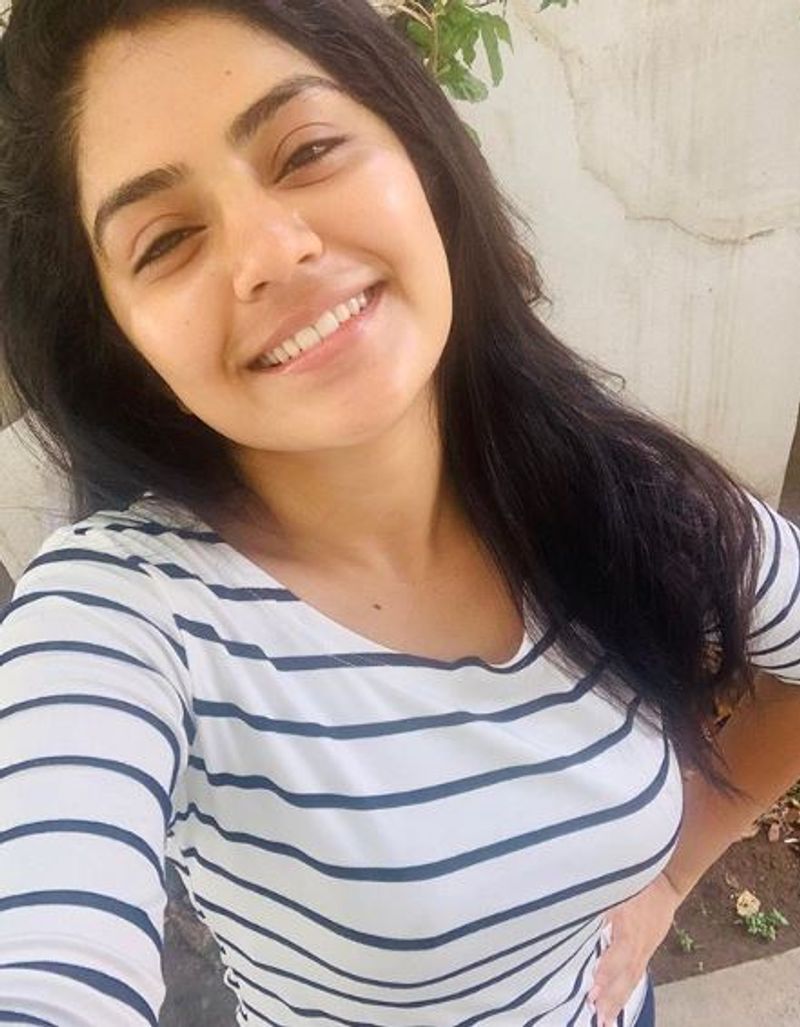 ಪ್ರತಿದಿನ ವರ್ಕೌಟ್ ಮಾಡುತ್ತಾರೆ.