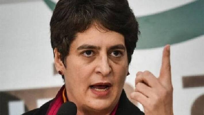 priyanka gandhi announce 1000 buses for up peoples priyanka gandhi announce 1000 buses for up peoples