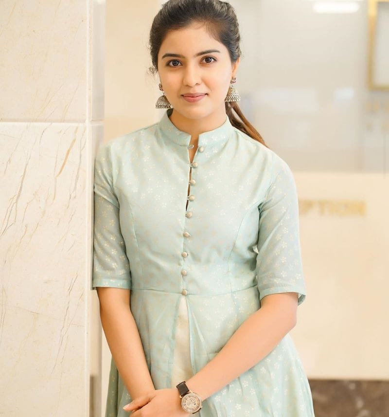 அச்சச்சோ என்ன ஒரு அழகு.. இளைஞ்சர்கள் மனதில் நேரடியாக டெண்ட் போட்டு இடம் பிடிக்கும் பிகில் நடிகை அமிர்தா ஐயர்!