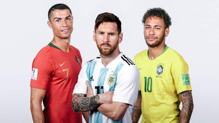Not Cristiano or Messi Ronaldo is the GOAT says Roberto Carlos Not Cristiano or Messi Ronaldo is the GOAT says Roberto Carlos