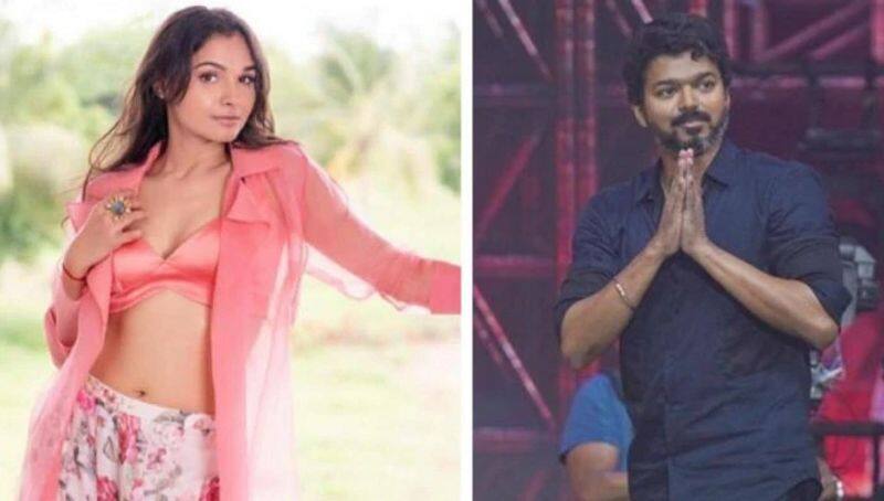Famous Vijay Movie Actress Share his Childhood photo in Instagram