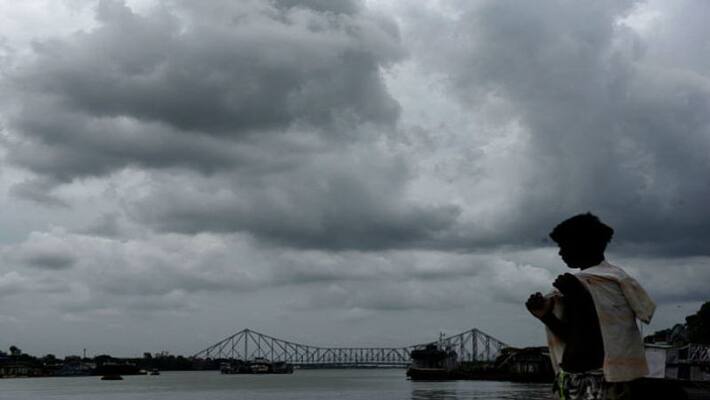 Cyclone Amphan storm to cross west Bengal Cyclone Amphan storm to cross west Bengal