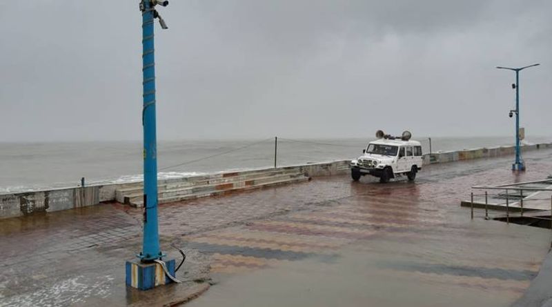 ഒഡിഷ, പശ്ചിമ ബംഗാള് സംസ്ഥാനങ്ങള്ക്ക് പുറമെ അന്ഡമാന് നിക്കോബാര് ദ്വീപുകളിലും കനത്ത മഴ പ്രവചിച്ചിട്ടുണ്ട്. ഒഡിഷ, പശ്ചിമ ബംഗാള് സംസ്ഥാനങ്ങള്ക്ക് അതീവ ജാഗ്രതാ നിര്ദേശം നല്കി.