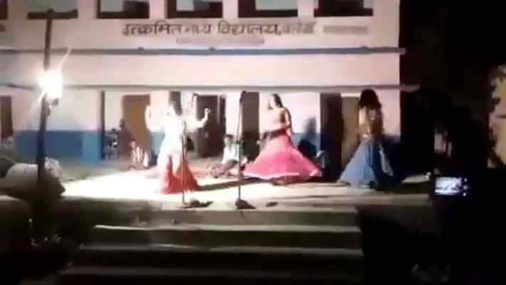 dancers performed at quarantine center in karrakh village of samastipur pra dancers performed at quarantine center in karrakh village of samastipur pra