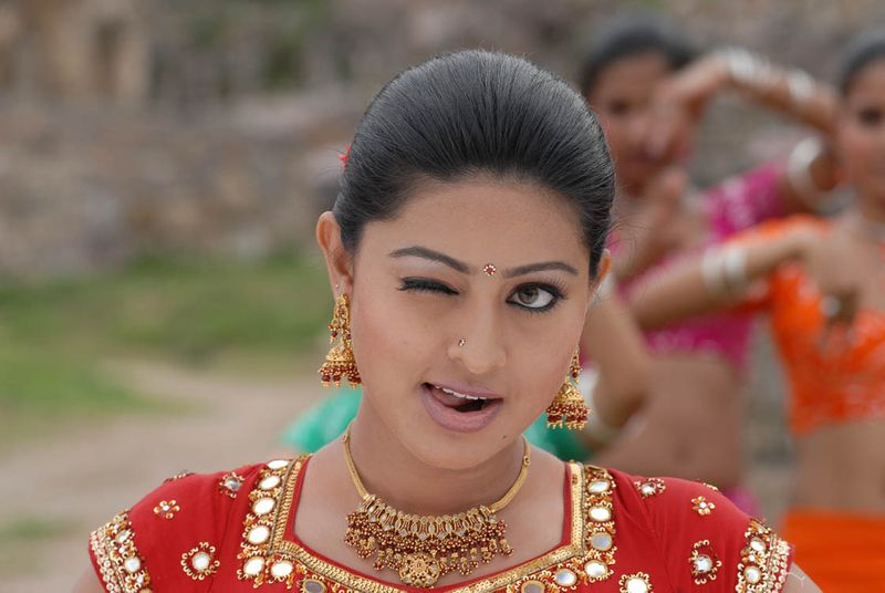 Actress Sneha prasanna hot photos