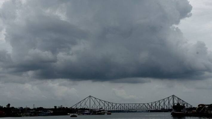 Weather update on 17 July in kolkata and West Bengal RTB Weather update on 17 July in kolkata and West Bengal RTB