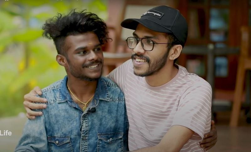 'എല്ലാ വീഡിയോയിലും ഇങ്ങനെ..' അമ്പിളിക്ക് അര്ജുന്റെ ഉപദേശം. അഭിനയിക്കാന് പാടാണെന്ന് തനിക്ക് അറിയാം. വ്യക്തിപരമായി വിളിച്ച് അധിക്ഷേപിക്കുന്നത് സങ്കടമാണെന്നും അര്ജുന്.
