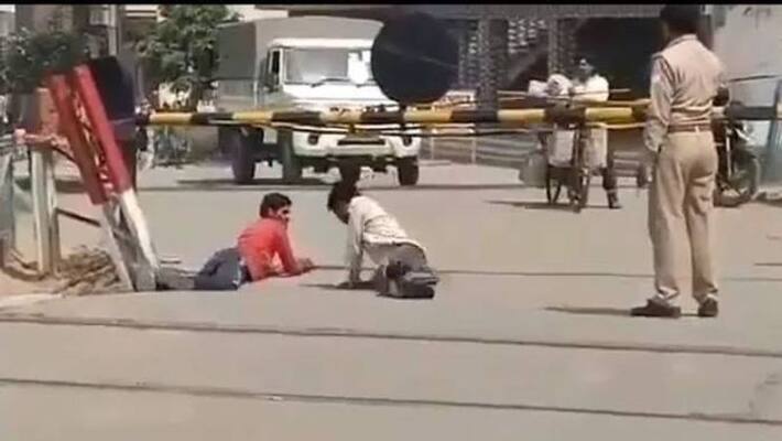 up cops who beaten workers suspended up cops who beaten workers suspended