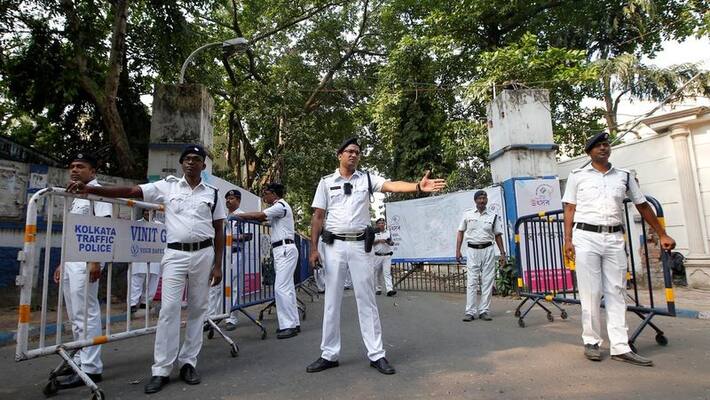 500 police personnel stage protest over deployment in COVID-19 containment zones 500 police personnel stage protest over deployment in COVID-19 containment zones