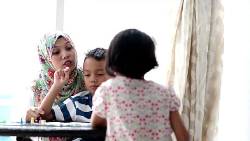 sibling rivalry is good for children says scientist