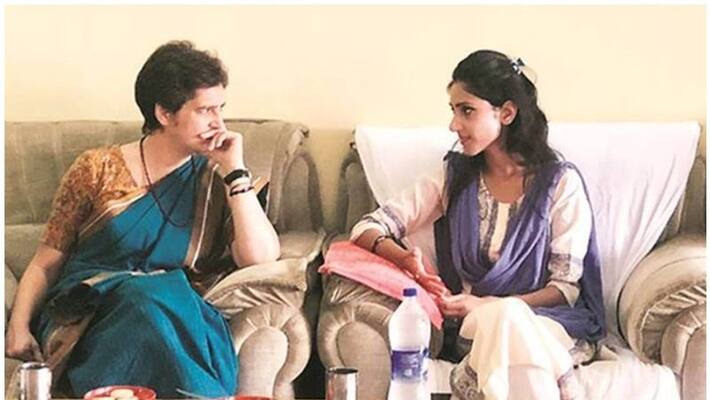 controversy over Priyanka Gandhis 1000 buses for migrant workers Congress MLA Aditi Singh has hit out against her own party controversy over Priyanka Gandhis 1000 buses for migrant workers Congress MLA Aditi Singh has hit out against her own party