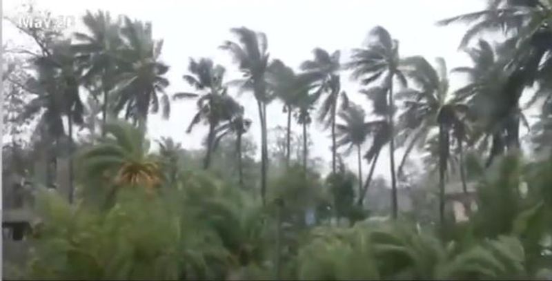 ദേശീയ ദുരന്ത നിവാരണ സേനയുടെ 41 സംഘങ്ങളാണ് ഇരു സംസ്ഥാനളിലുമായി വിന്യസിപ്പിച്ചിട്ടുള്ളത്