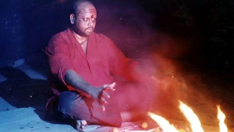संजय दत्त और गोविंदा की फिल्म आंदोलन में उनके द्वारा निभाया गया बाबा नायक का किरदार आज भी लोगों को अच्छी तरह याद है। बाबा नायक के किरदार में रामी रेड्डी ने जान डाल दी थी। 