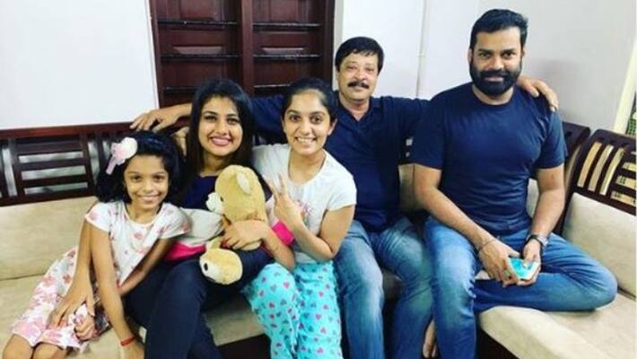 biggboss family members get together in arya s house biggboss family members get together in arya s house