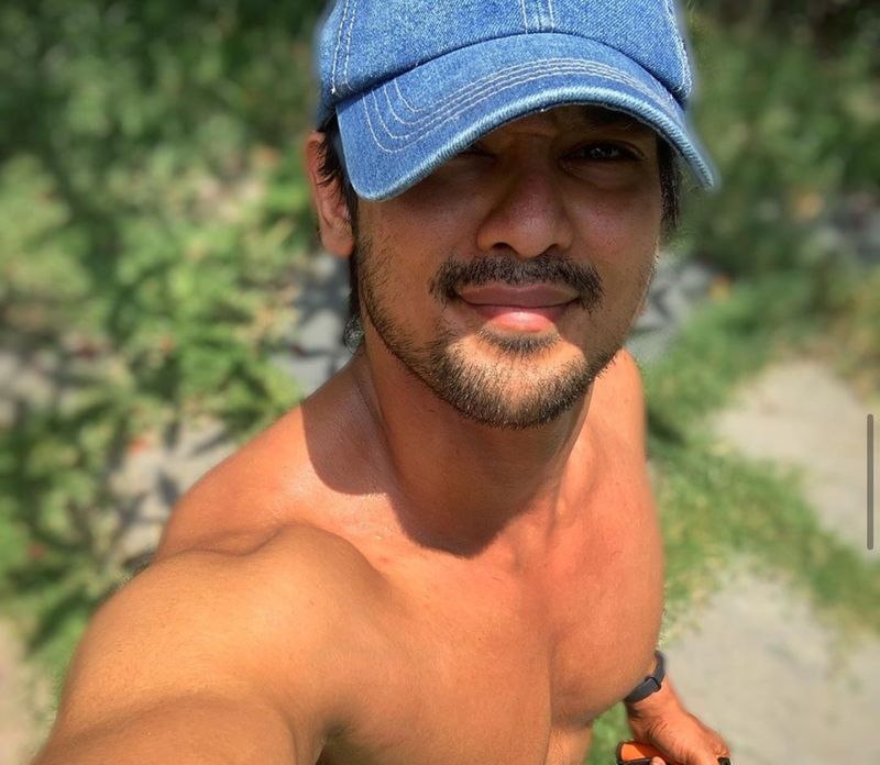 Actor Nakul photo gallery 