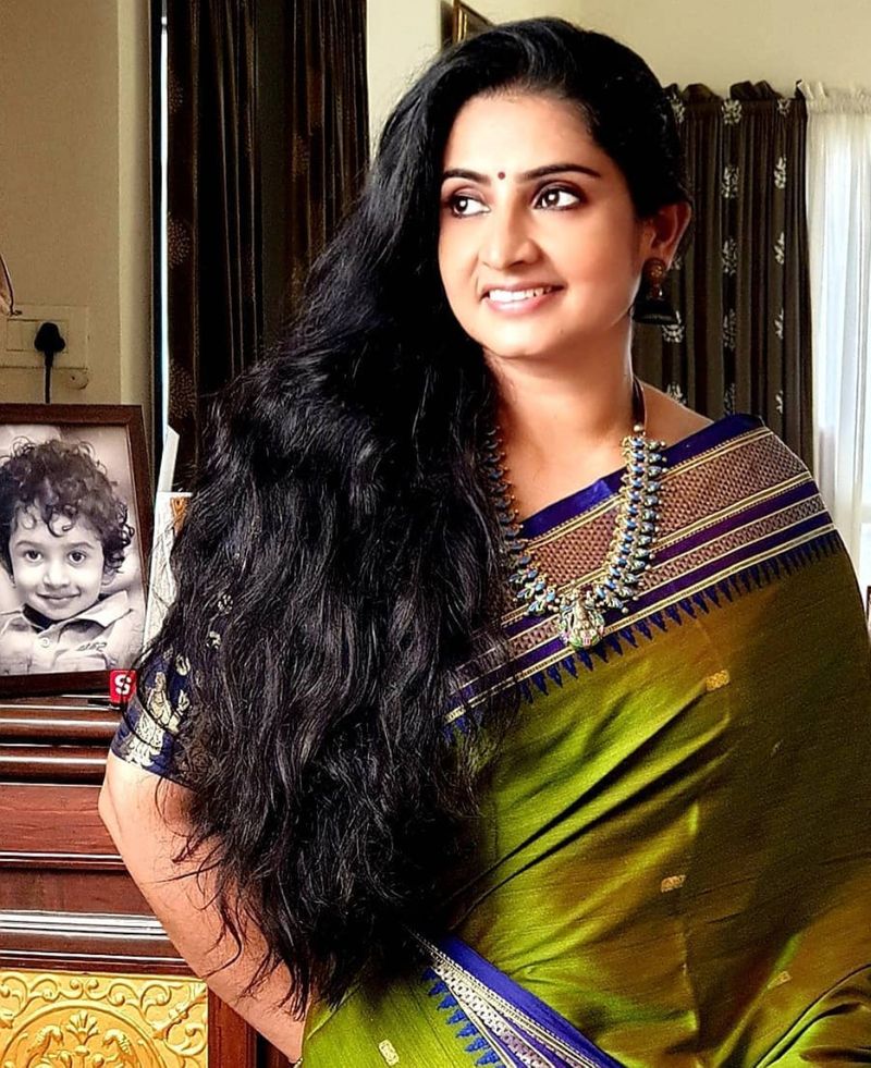 Pandiyan stores sujitha photo gallery