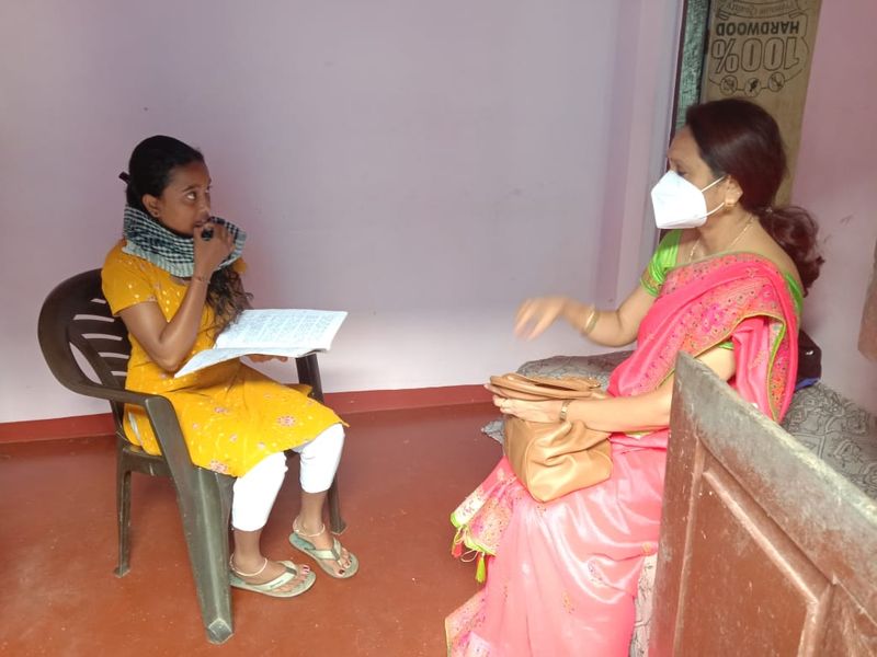 ಶಾಲೆಯ ಮುಖ್ಯೋಪಾಧ್ಯಾಯಿನಿ ಕೆ.ಎಸ್.ಇಂದಿರಾ, ಸಹ ಶಿಕ್ಷಕರಾದ ದಿನೇಶ್, ಅಡ್ಮಾನಿ, ಗುರುರ್ಕಿ, ರಾಜಶಂಕರ್ ಹಾಗೂ ಶೋಭಾ ಮನೆಪಾಠದಲ್ಲಿ ತೊಡಗಿಸಿಕೊಂಡು ಶ್ಲಾಘನೆಗೆ ಪಾತ್ರರಾಗಿದ್ದಾರೆ.