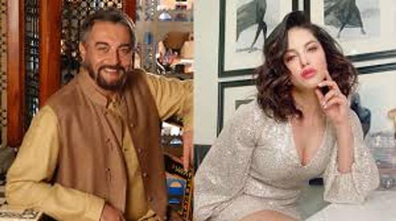 During that event, veteran actor Kabir Bedi asked for Sunny Leone's mobile number when the two were busy in a chat with each other at the event. According to a Spotboye report, Sunny didn't share her number but in fact, gave her husband Daniel Weber's contact details to him.
