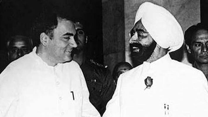 Former President Gyani Zail Singh's grandson Sardar Inderjit Singh joined BJP, alleged Congress in killing of his grandfather Former President Gyani Zail Singh's grandson Sardar Inderjit Singh joined BJP, alleged Congress in killing of his grandfather