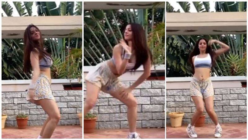 Actress vedhika Short Dress Hot Terrace Dance Going viral in social media