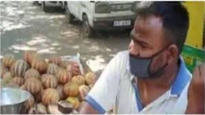 corona lockdown effect bollywood actor sale fruits in street corona lockdown effect bollywood actor sale fruits in street