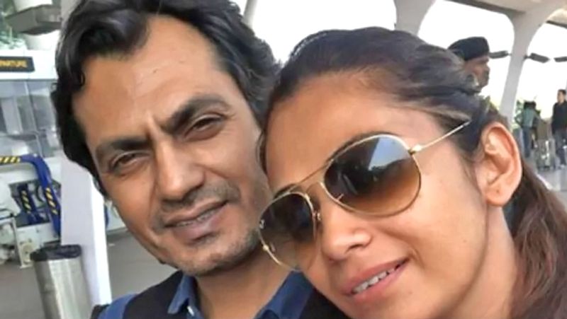 नवाज के मुताबिक, इस बार उसने शादी की डिमांड की। लेकिन मुझे डर लग रहा था कि शादी के बाद अगर वह गुस्से में घर छोड़कर चली गई तो क्या होगा? उसने मुझे विश्वास दिलाया कि वह ऐसा नहीं करेगी। शादी हुई और उस वक्त मौलवी ने अंजलि का नाम जैनब रखा। इसके करीब तीन साल बाद अंजलि ने अपना नाम जैनब से आलिया कर लिया।