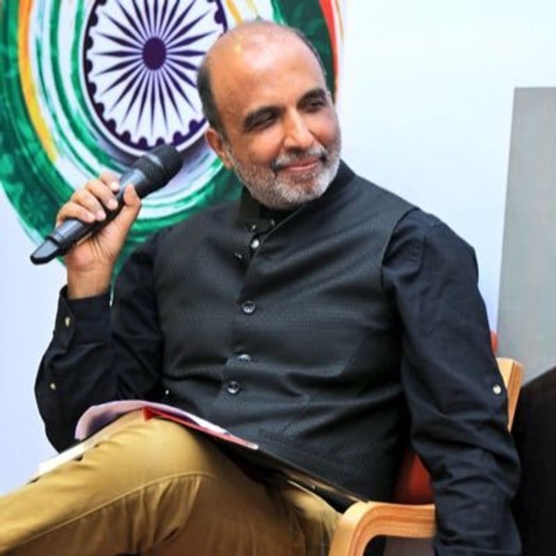 ಕಾಂಗ್ರೆಸ್ ವಕ್ತಾರ ಸಂಜಯ್ ಜಾ ಅವರಿಗೆ ಕೊರೋನಾ ವೈರಸ್ ಪೊಸಿಟಿವ್ ಇರುವುದನ್ನು ತಮ್ಮ ಟ್ವಿಟ್ಟರ್ ಖಾತೆ ಮೂಲಕ ಖಚಿತಪಡಿಸಿದ್ದಾರೆ.