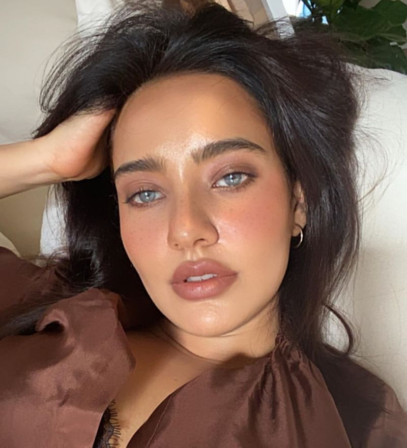Neha Sharma photo gallery 