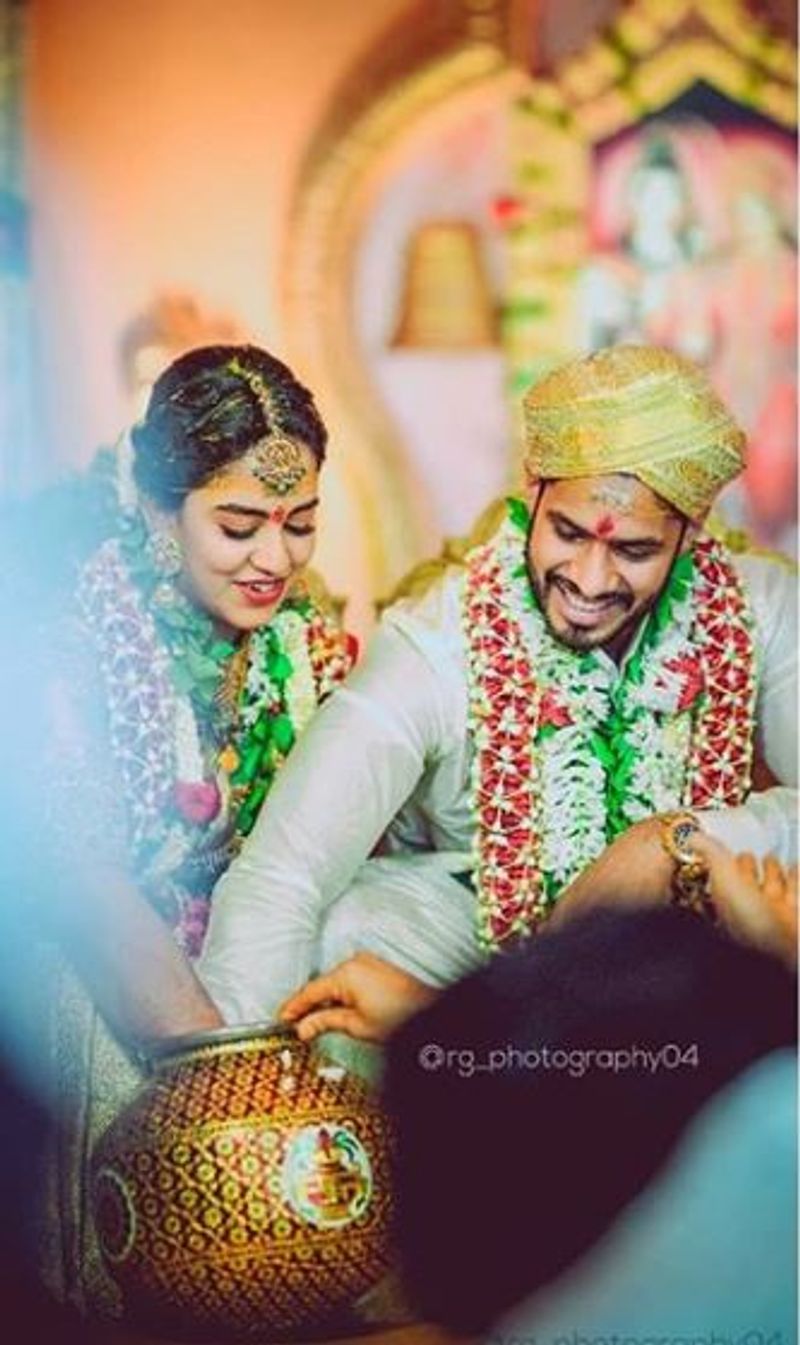 ನಿಖಿಲ್ ಹಾಗೂ ರೇವತಿ ಮದುವೆ ಫೋಟೋಗಳನ್ನು ಸೆರೆ ಹಿಡಿದವರು ಪ್ರವೀಣ್. 