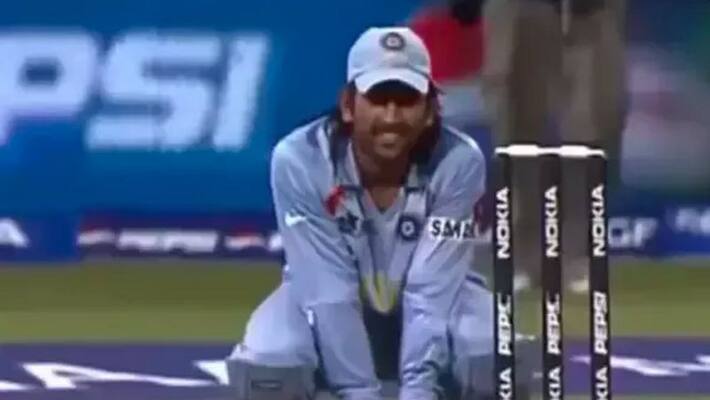 dhoni sledged south african tailenders in 2006 video dhoni sledged south african tailenders in 2006 video