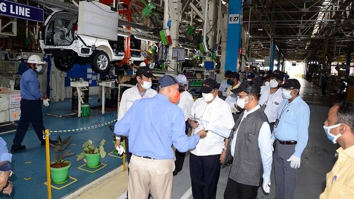 Karnataka government will help automobile industry says jagadish shettar Karnataka government will help automobile industry says jagadish shettar