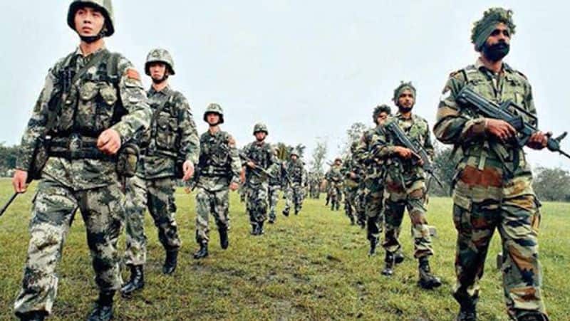 china army siged Indian army at indo-china border