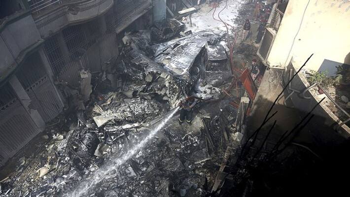 Kerala 2 Navy officers killed after glider crashes in Kochi lns Kerala 2 Navy officers killed after glider crashes in Kochi lns