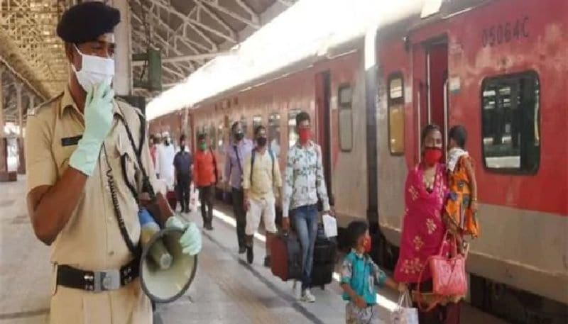 Railways announced special trains There will be no hassle to confirm the seat not on festivals book tickets