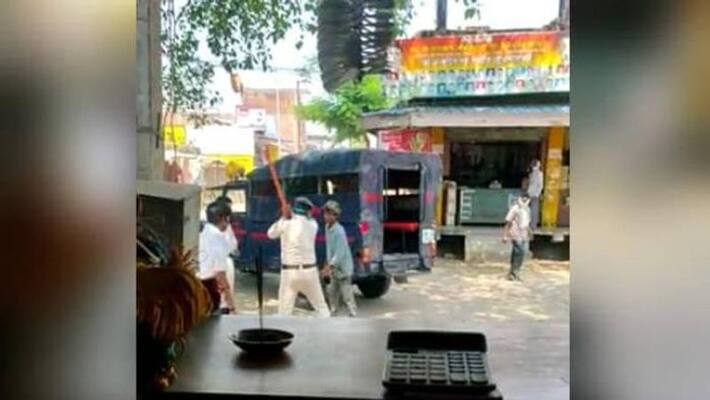 Cops Beat Man With Batons In Madhya Pradesh Cops Beat Man With Batons In Madhya Pradesh
