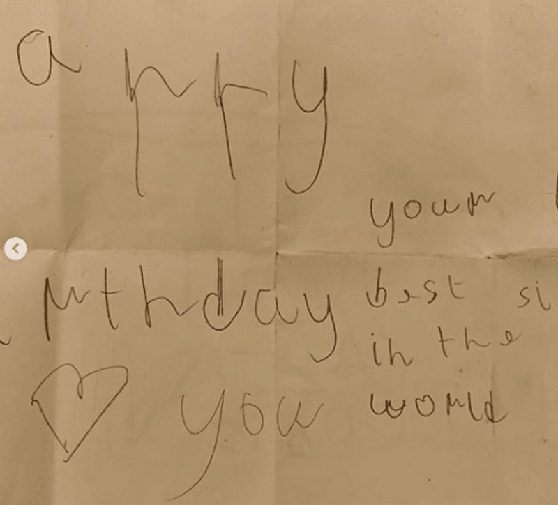 But did you know what her little brother Abram gave her? He made his sister an adorable card. Abram wrote, 'Best Sister In The World' on it. Along with Suhana, her fans all loved the gesture of her little brother.
