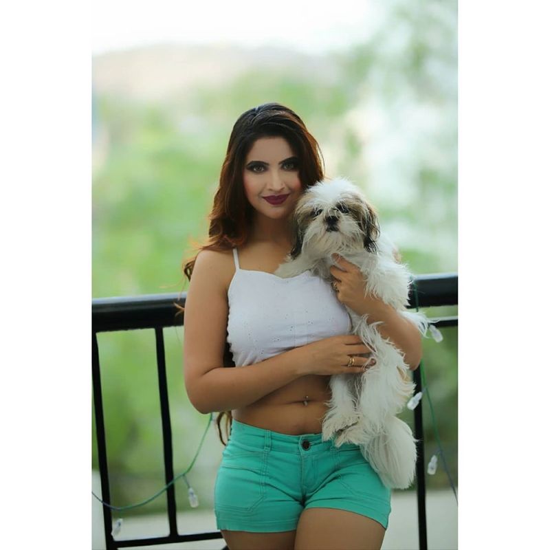 Jollybhattia 