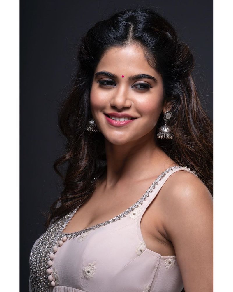 Aditipohankar 