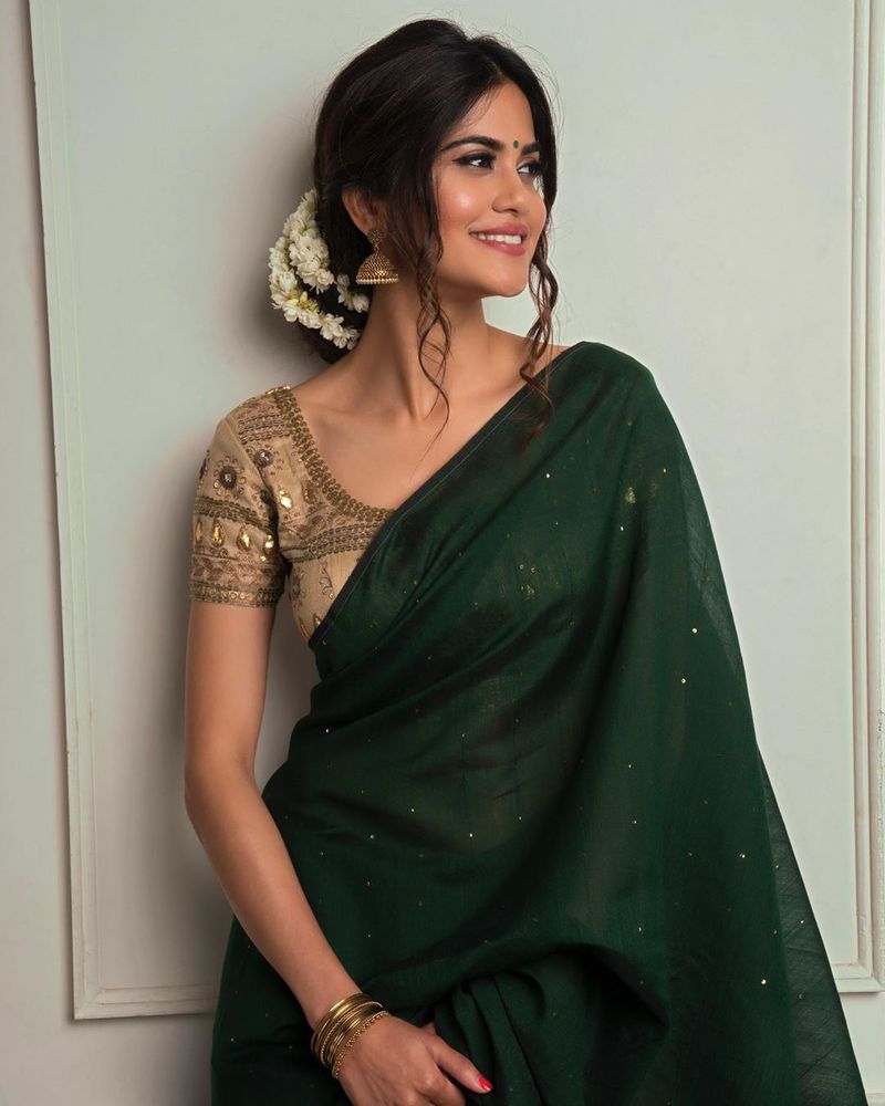 Aditipohankar 
