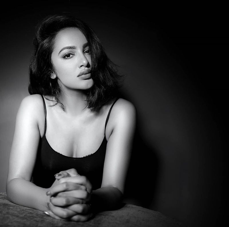 Tejaswimadivada 
