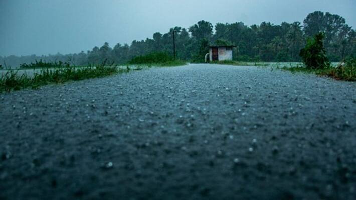 South west monsoon to arrive in kerala on monday predict imd South west monsoon to arrive in kerala on monday predict imd