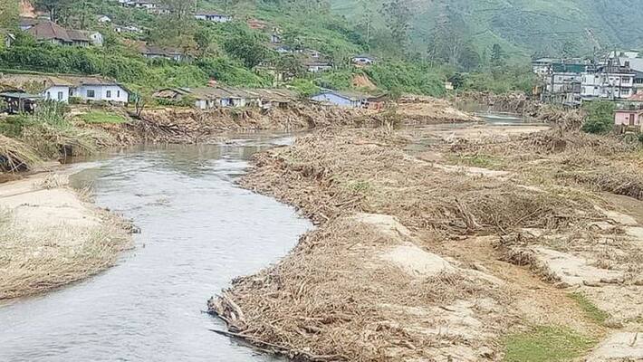 Muthirappuzha river loses its natural flow Muthirappuzha river loses its natural flow