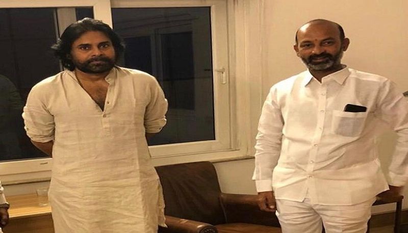 Aggressive BJP trying to stir TRS pot in Telangana to subvert mandate?