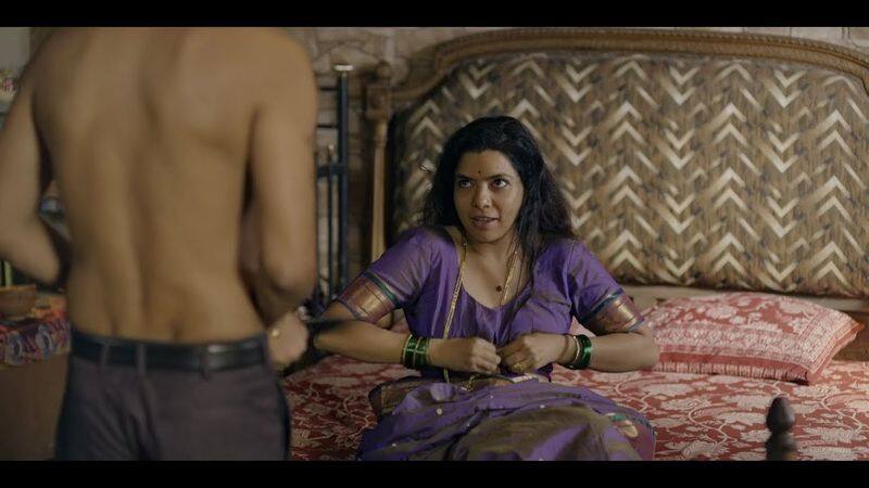 actor nawazuddin siddiqui acting bedroom scene in very close