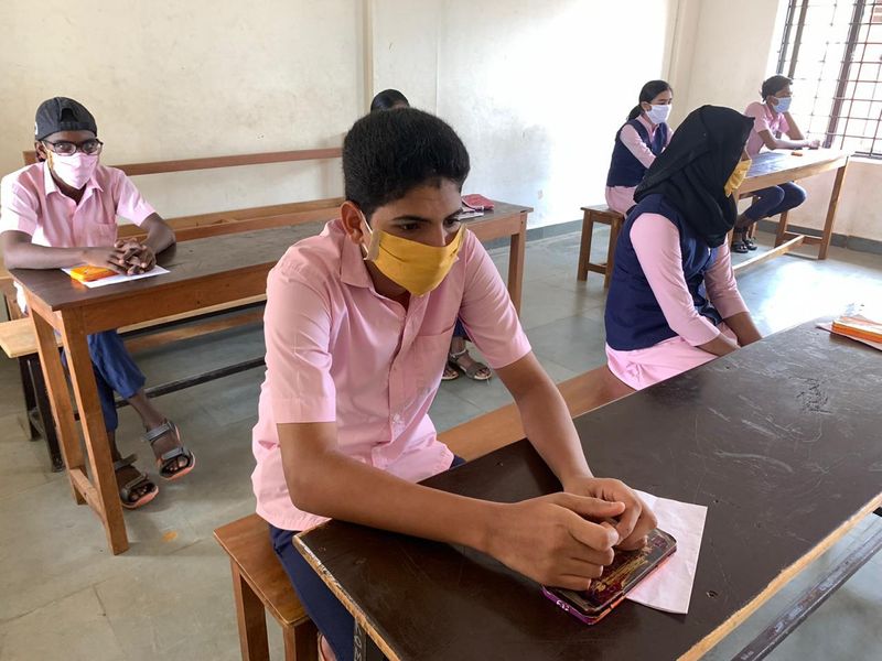 kerala school examination in covid19 time photostory