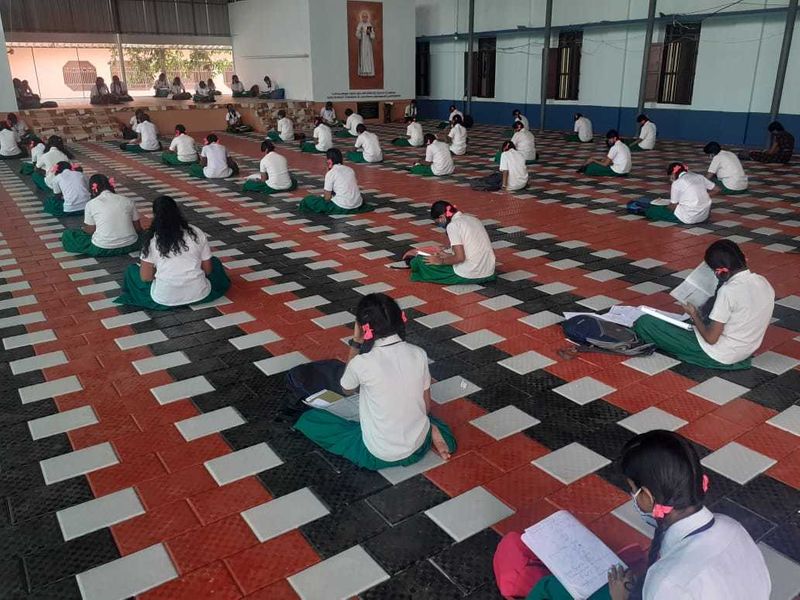 kerala school examination in covid19 time photostory