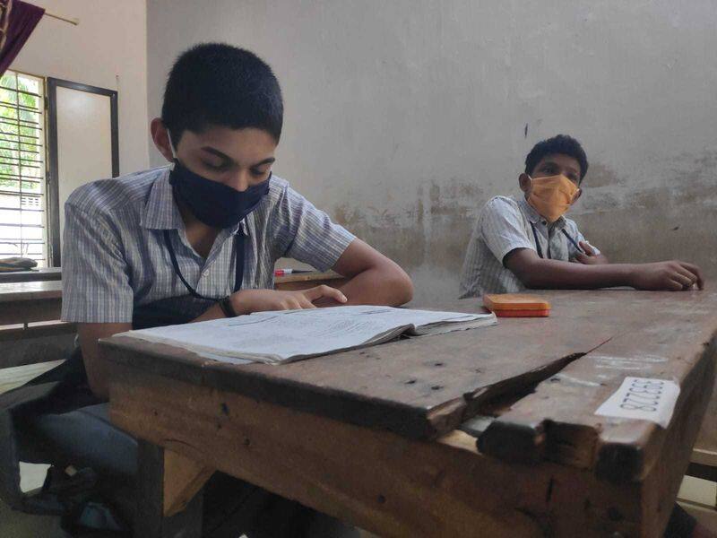 SSLC EXAMS IN KERALA UNDER STRICT SUPERVISION AND  VIGILANCE