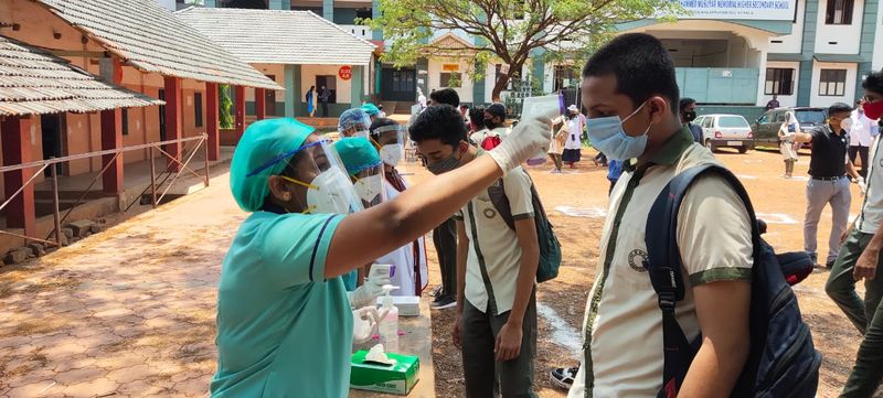 kerala school examination in covid19 time photostory