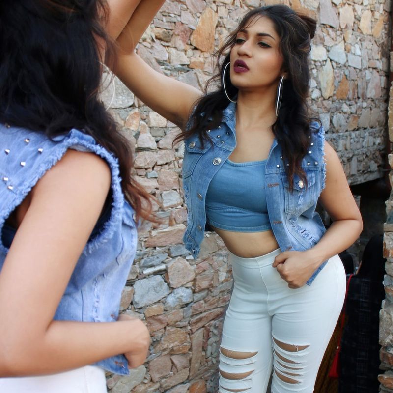 Sandalwood Heroine Iti Acharya Photos